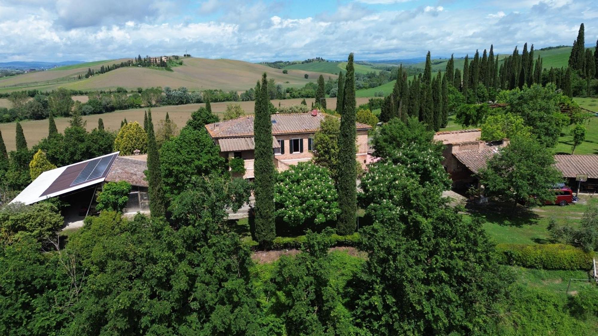 Agriturismo Sant'Alfredo Monteroni dʼArbia Exteriör bild