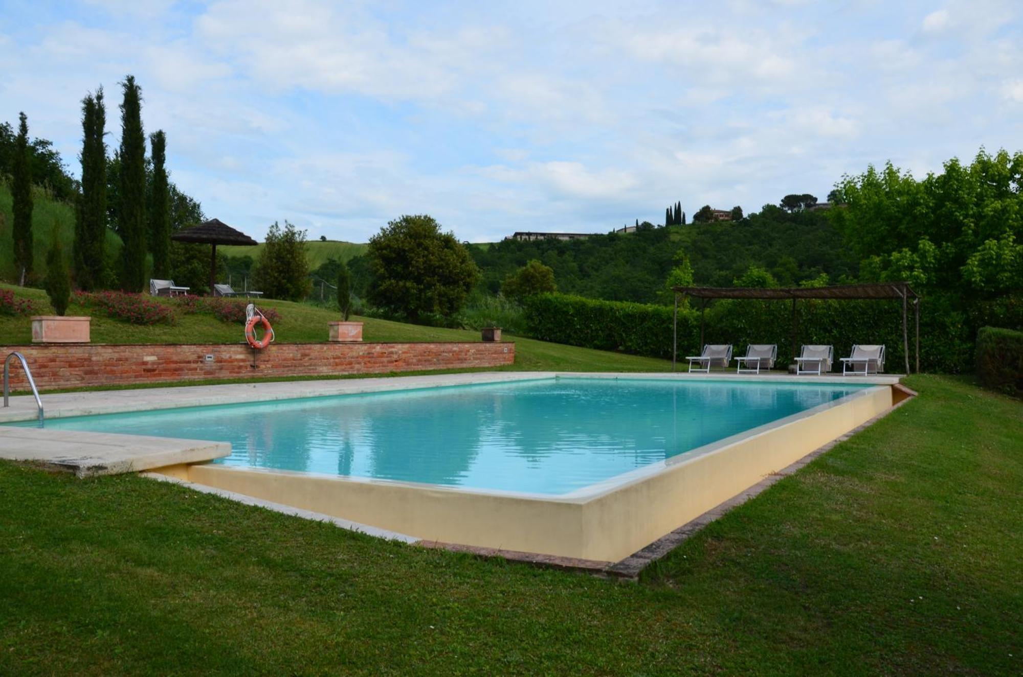 Agriturismo Sant'Alfredo Monteroni dʼArbia Exteriör bild