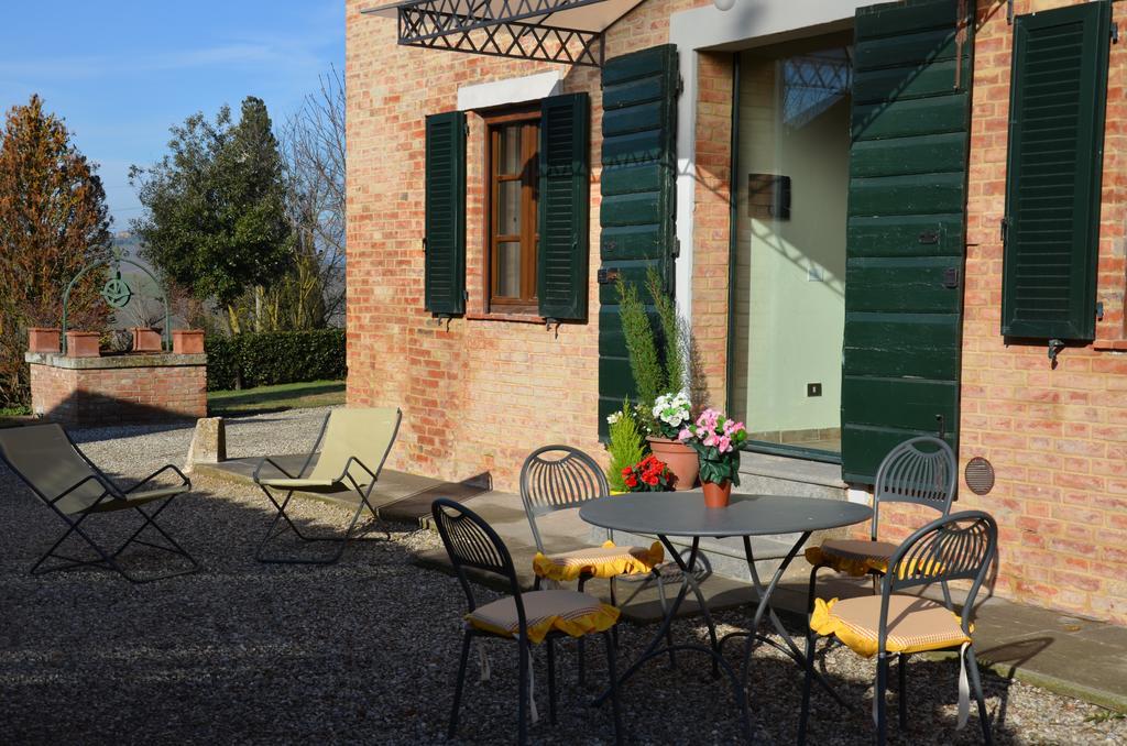 Agriturismo Sant'Alfredo Monteroni dʼArbia Exteriör bild