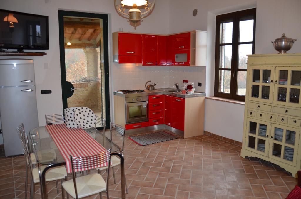 Agriturismo Sant'Alfredo Monteroni dʼArbia Exteriör bild