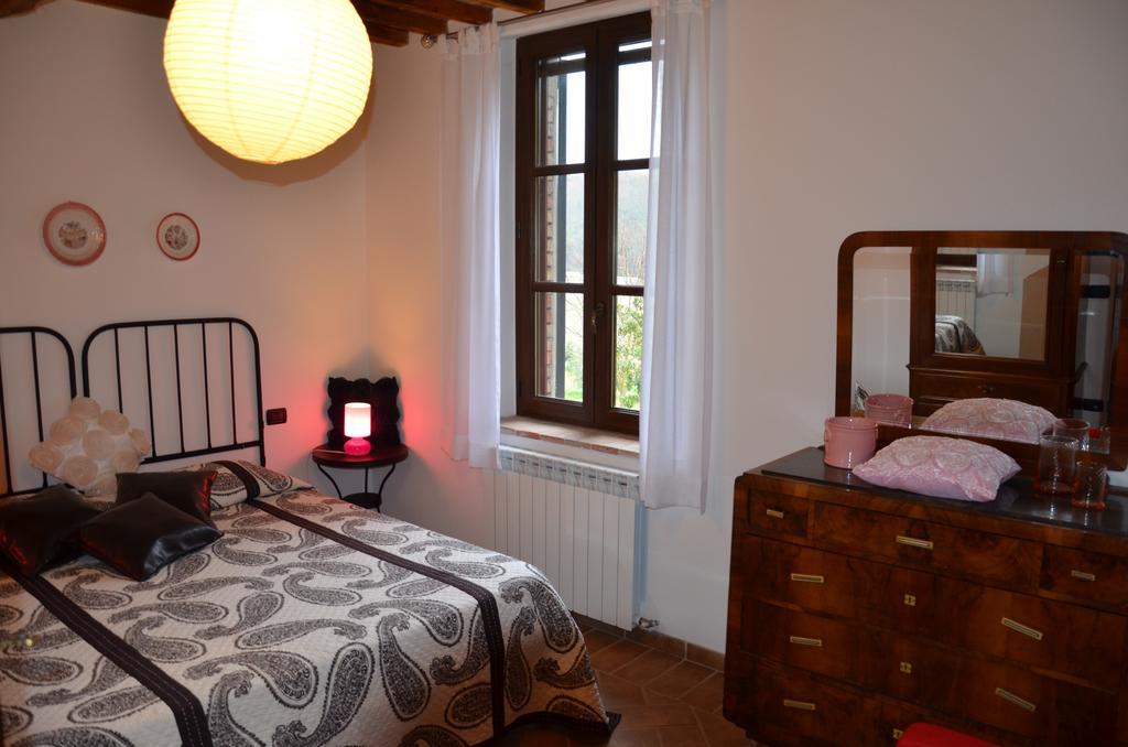 Agriturismo Sant'Alfredo Monteroni dʼArbia Exteriör bild