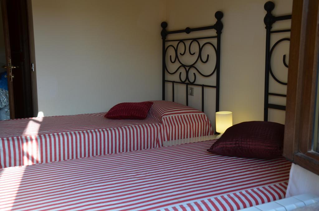 Agriturismo Sant'Alfredo Monteroni dʼArbia Exteriör bild