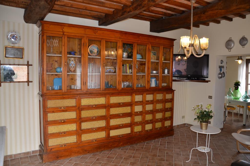 Agriturismo Sant'Alfredo Monteroni dʼArbia Exteriör bild